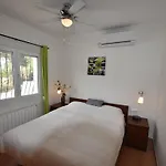 Sea Breeze Escape * Pedramala